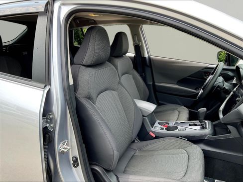 Used 2024 Subaru Crosstrek 2.0i Premium AWD/4WD image 29