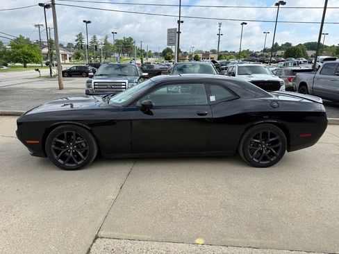 Used 2022 Dodge Challenger R/T w/ Plus Package RWD image 9