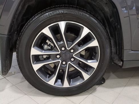 Used 2023 Jeep Grand Cherokee L Overland w/ Advanced Protech Group III image 23