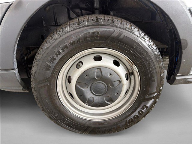 Used 2018 Ford Transit 250 148 Medium Roof RWD image 11