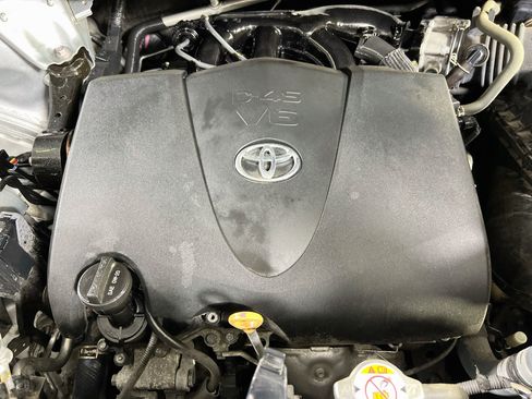 Used 2019 Toyota Highlander Limited AWD/4WD image 30