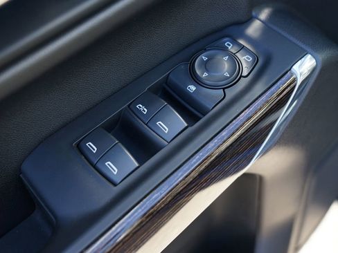 Used 2022 GMC Sierra 1500 Elevation w/ X31 Off-Road Package image 17