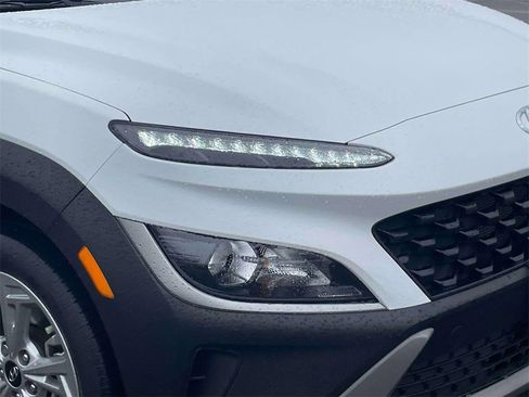 Used 2023 Hyundai Kona SEL w/ Cargo Package image 10