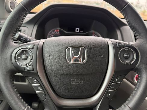 Used 2017 Honda Ridgeline RTL-T image 24