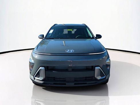 New 2027 Hyundai Kona SEL Sport FWD image 3