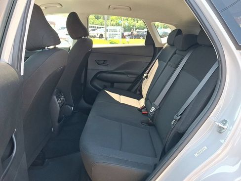 Used 2024 Hyundai Kona SEL AWD/4WD image 11