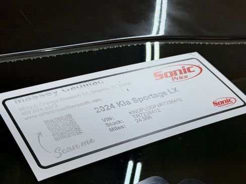 Used 2024 Kia Sportage LX image 44
