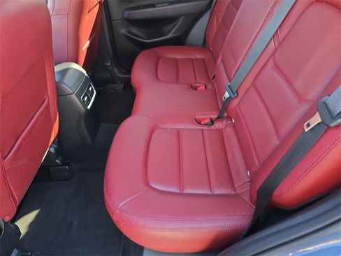 Used 2023 MAZDA CX-5 Carbon Edition image 16