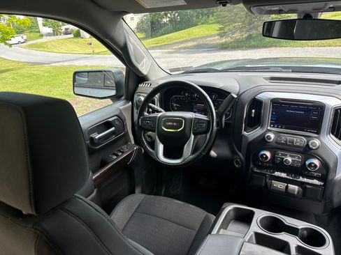 Used 2020 GMC Sierra 1500 Elevation w/ Elevation Value Package AWD/4WD image 15