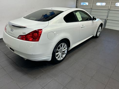 Used 2014 INFINITI Q60 AWD Coupe w/ Premium Package image 3