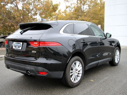 Used 2020 Jaguar F-PACE Prestige image 8