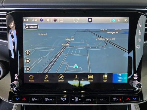 New 2026 Jeep Grand Wagoneer Limited AWD/4WD image 11