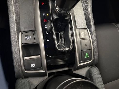 Used 2019 Honda Civic EX image 17