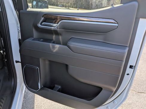 New 2026 GMC Sierra 1500 Elevation w/ X31 Off-Road Package AWD/4WD image 30