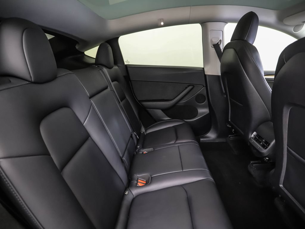 Used 2023 Tesla Model Y Long Range AWD/4WD image 24