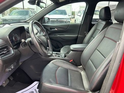Used 2022 Chevrolet Equinox RS w/ RS Leather Package FWD image 15