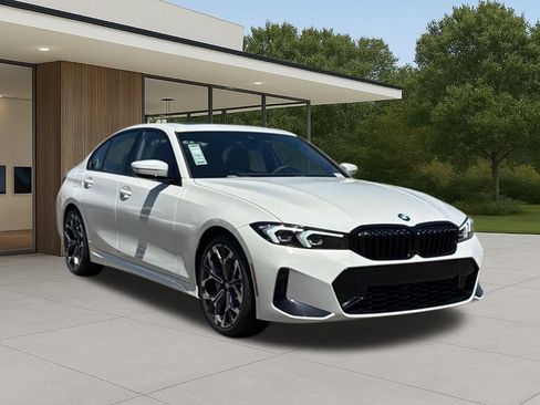 New 2026 BMW 330i Sedan w/ M Sport Package RWD image 6