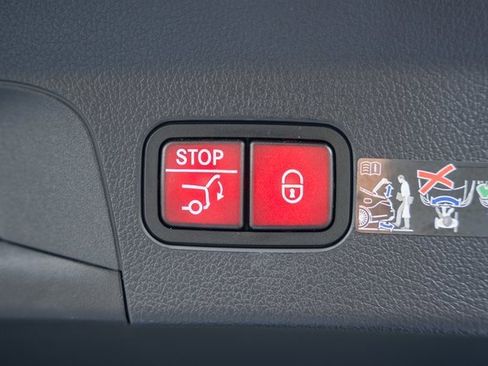 New 2026 Mercedes-Benz GLE 450 4MATIC Coupe image 11