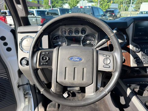 Used 2013 Ford F350 Lariat w/ Lariat Ultimate Pkg AWD/4WD image 29