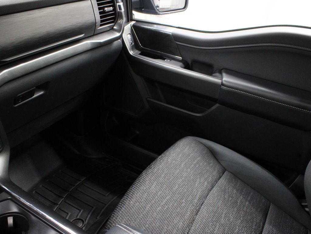 Used 2022 Ford F150 XLT w/ Equipment Group 302A High AWD/4WD image 31