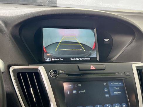 Used 2018 Acura TLX V6 SH-AWD image 13