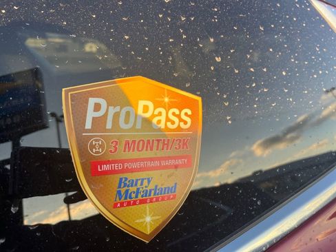 Used 2020 Buick Enclave Essence w/ LPO, Touring Package image 35