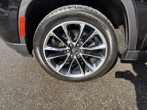 Used 2022 Jeep Wagoneer Series III w/ Premium Group I image 37