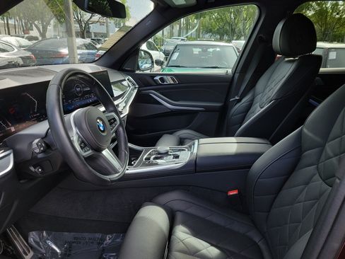 Used 2024 BMW X5 sDrive40i w/ M Sport Package RWD image 11