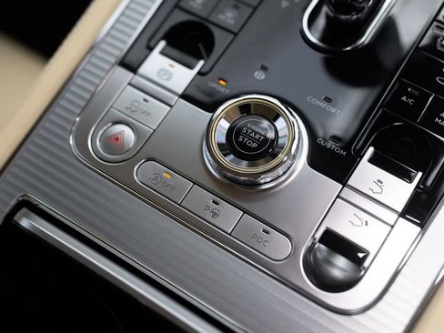 Used 2024 Bentley Continental GT Speed image 33