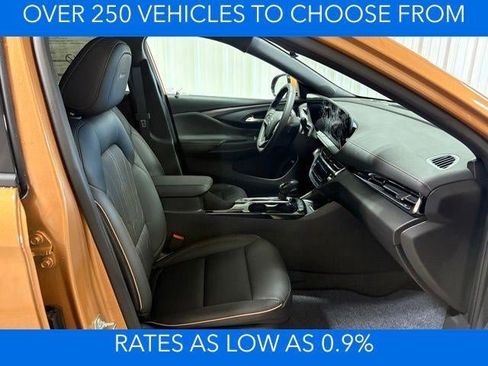 New 2026 Buick Envista Avenir image 17