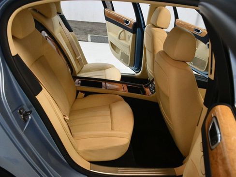 Used 2009 Bentley Flying Spur Flying Spur image 37