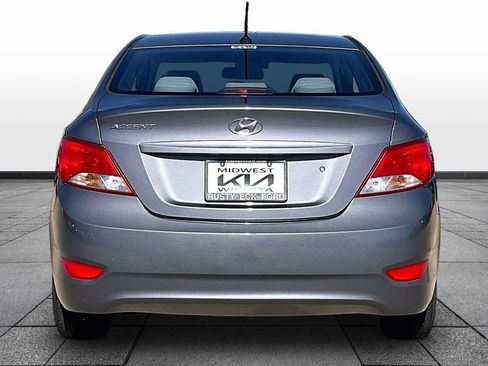 Used 2017 Hyundai Accent SE image 4