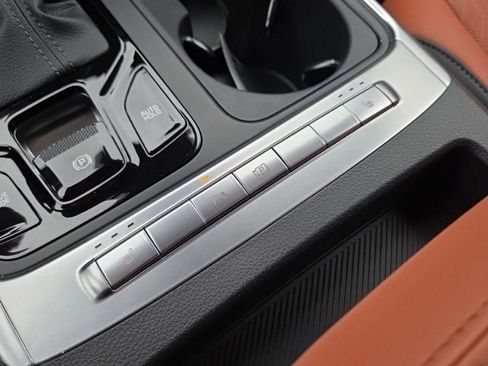 New 2026 Kia Carnival EX image 42