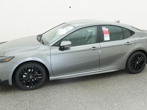 New 2026 Toyota Camry SE FWD image 43