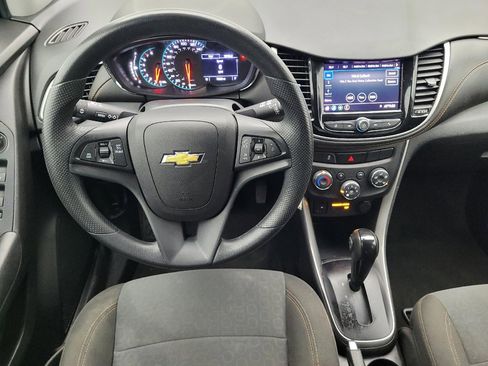 Used 2020 Chevrolet Trax LS w/ Tint and Cruise Package image 22