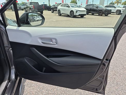 Used 2023 Toyota Corolla SE FWD image 33