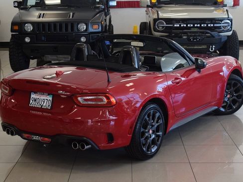 Used 2020 FIAT 124 Spider Abarth w/ Convenience Group RWD image 37