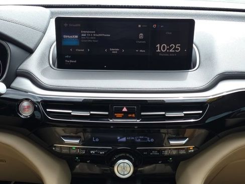Used 2022 Acura MDX FWD image 16