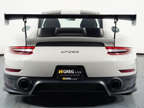 Used 2019 Porsche 911 GT2 RS image 15
