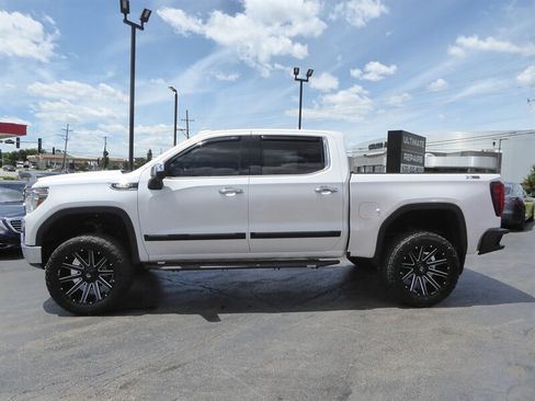 Used 2019 GMC Sierra 1500 SLT w/ SLT Premium Plus Package AWD/4WD image 4
