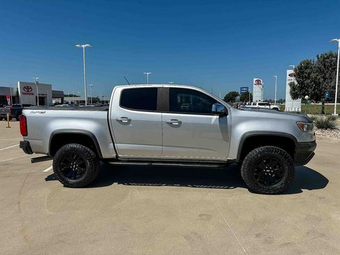 Used 2019 Chevrolet Colorado ZR2 AWD/4WD image 2