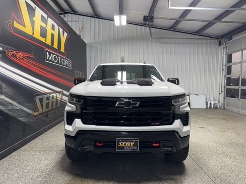 Used 2022 Chevrolet Silverado 1500 LT Trail Boss w/ LT Trail Boss Premium Package image 34