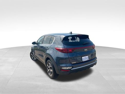 Used 2022 Kia Sportage LX AWD/4WD image 4