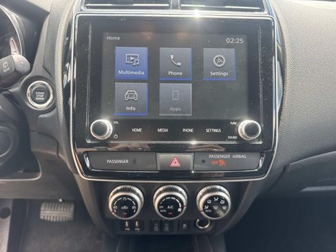 Used 2024 Mitsubishi Outlander Sport SE AWD/4WD image 25
