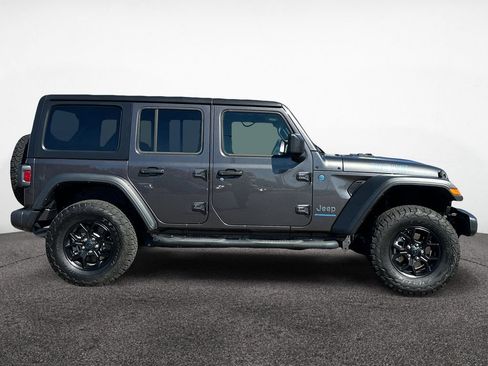 Used 2024 Jeep Wrangler Unlimited AWD/4WD image 6