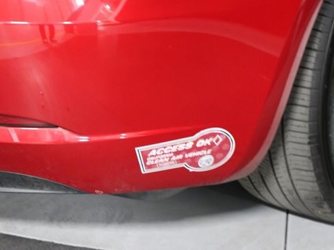 Used 2023 Tesla Model 3 Standard Range image 11