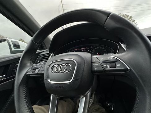 Used 2019 Audi Q5 2.0T Premium w/ Convenience Package AWD/4WD image 19
