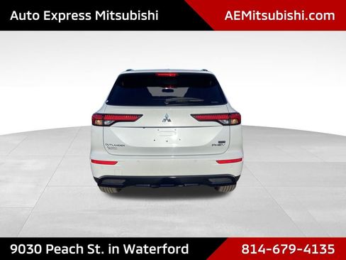 New 2025 Mitsubishi Outlander SEL Black Edition image 6