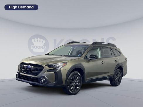 Used 2025 Subaru Outback Onyx Edition AWD/4WD image 1