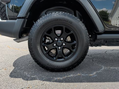 Used 2020 Jeep Wrangler Unlimited Sport AWD/4WD image 27
